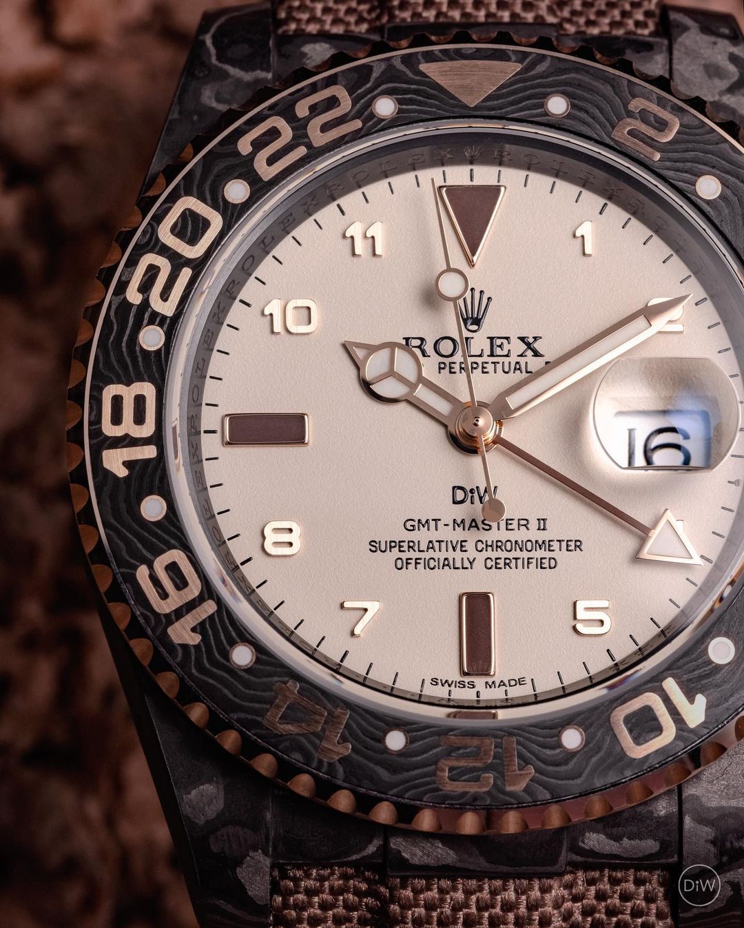 NTPT Carbon DiW Rolex GMT DE EVEROSE 独一无二劳力士 格林尼治型 | WORLDTIMER