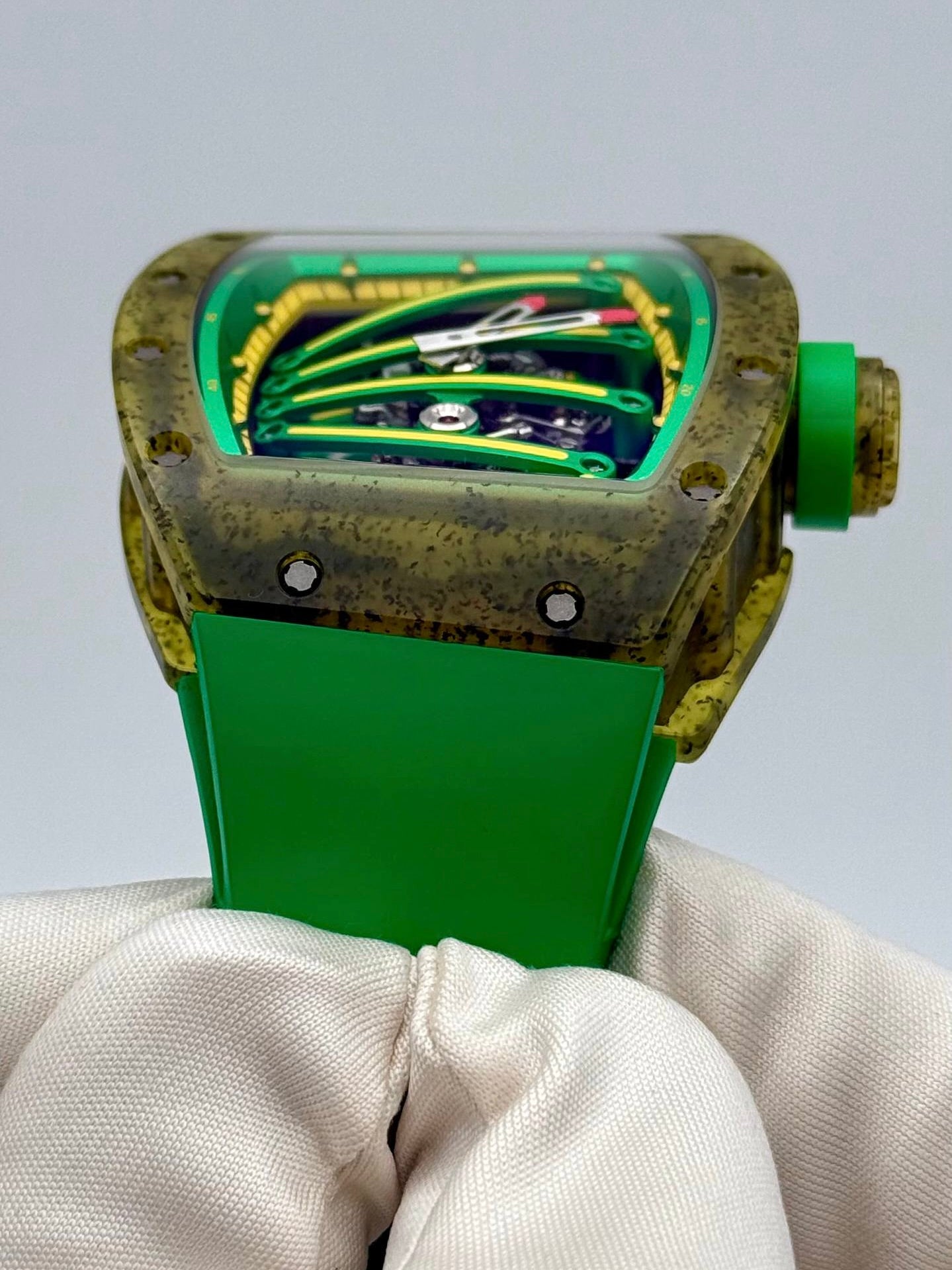 Richard Mille Sports & Athletics RM 59-01 Yohan Blake Tourbillon 理查米尔 RM 59-01 Yohan Blake RM 59-01 镂空手动上链机芯 陀飞轮手表 | WORLDTIMER