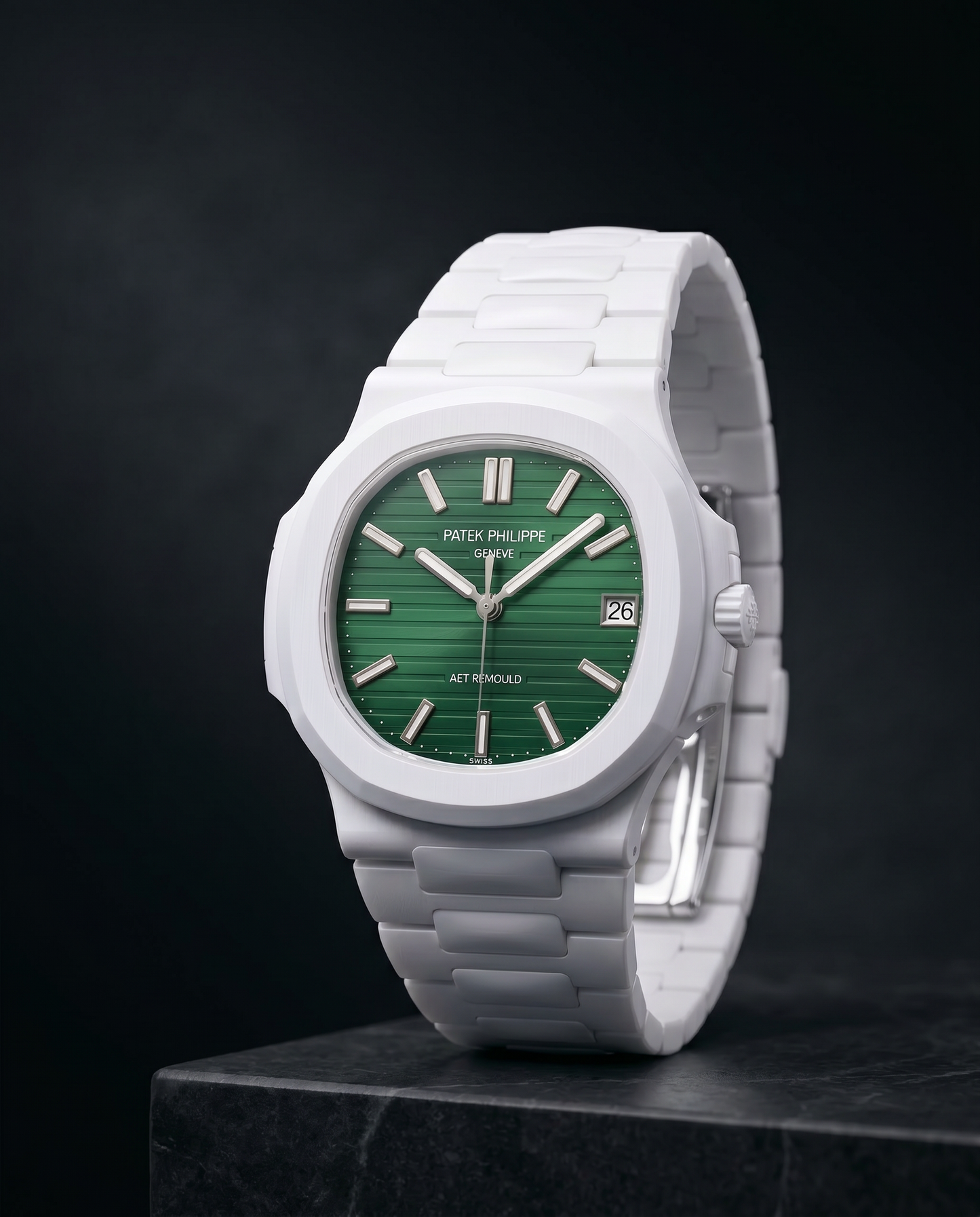 AET REMOULD Green Gradient Dial Patek Philippe Nautilus 渐变色表盘 百达翡丽鹦鹉螺 | WORLDTIMER