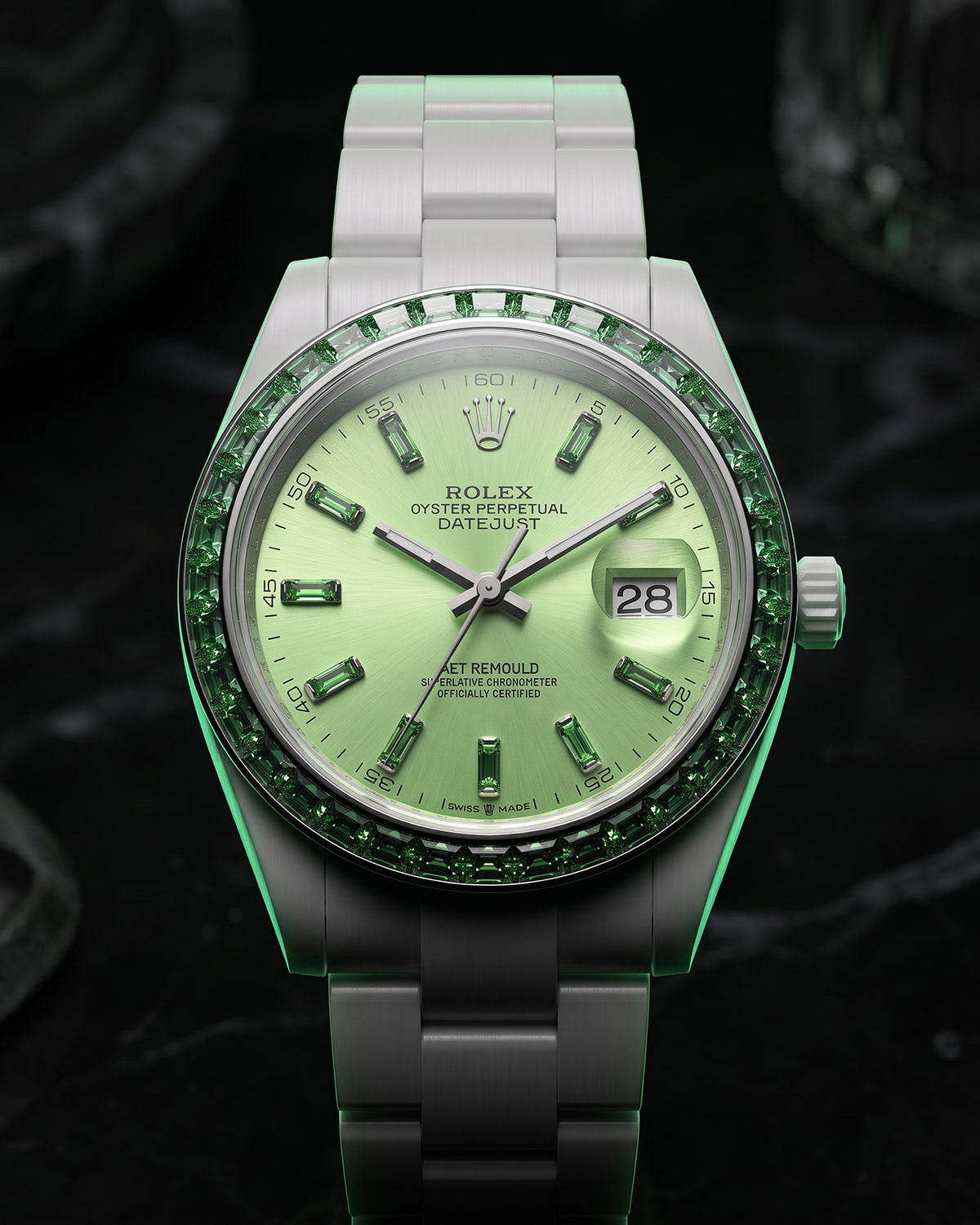 AET REMOULD TSAVORITE MISTY GREEN Rolex Datejust 首枚镶嵌天然宝石的白陶瓷 劳力士日志 EPOCH 系列 | WORLDTIMER