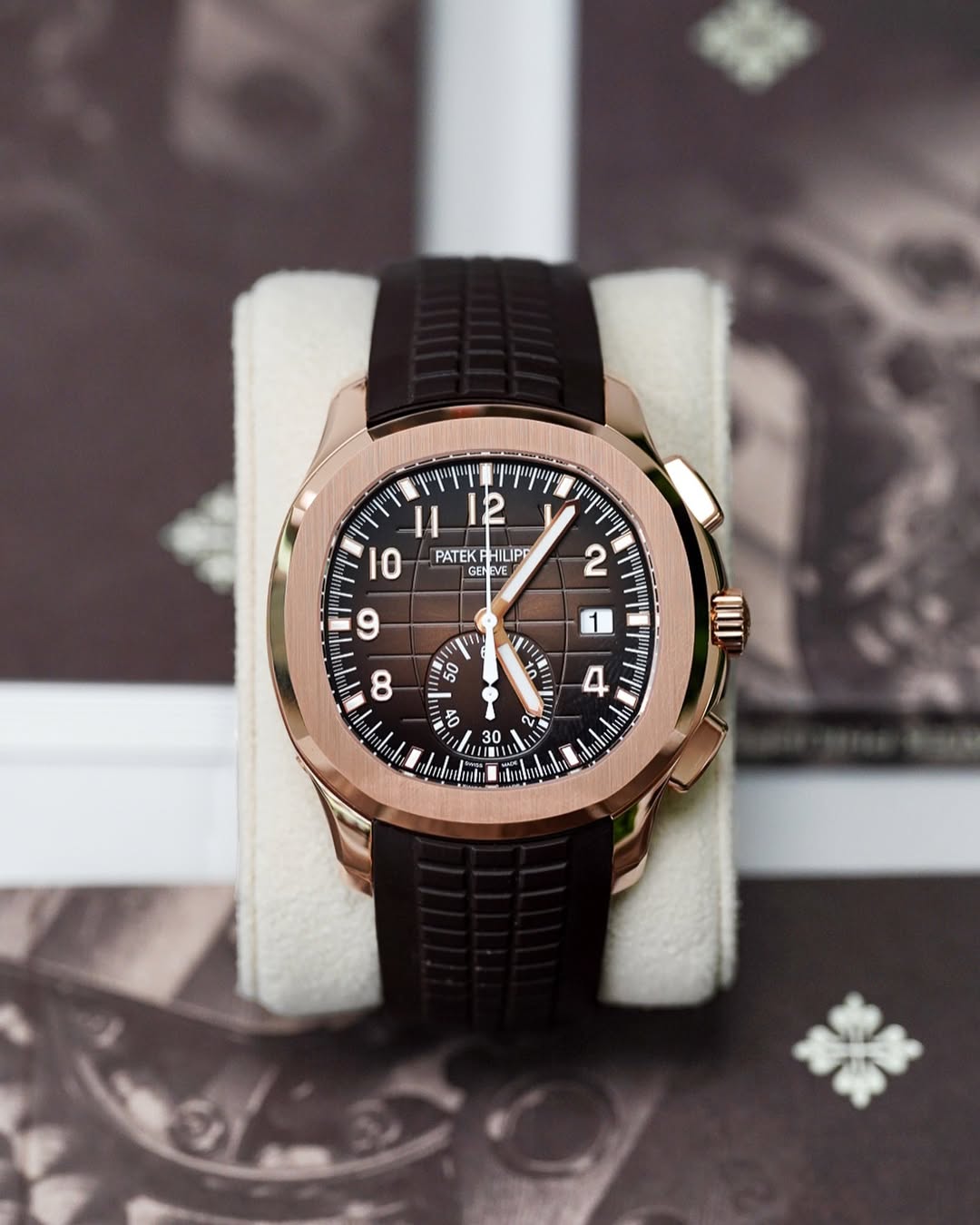 Patek Philippe Aquanaut 5968R Rose Gold Watch 百达翡丽Aquanaut 5968R-001 玫瑰金腕表 | WORLDTIMER