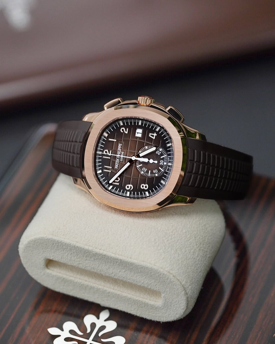 Patek Aquanaut 5968R-001 Rose Gold Watch 百达翡丽Aquanaut 5968R 玫瑰金腕表 | WORLDTIMER