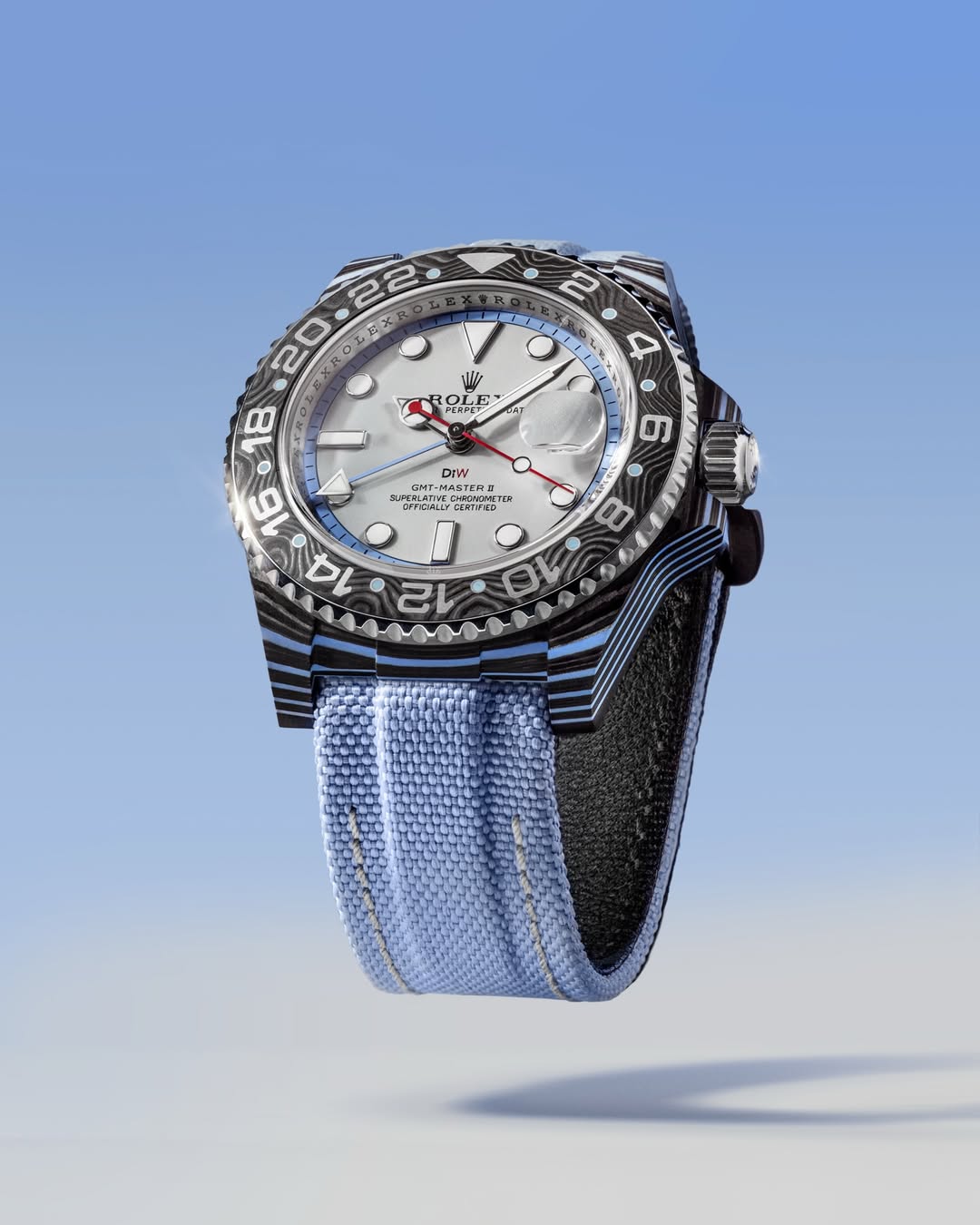 DiW Rolex GMT Master SKYBOUND CarboQuartz 与 NTPT碳纤维 结合的 DiW 劳力士格林尼治 | WORLDTIMER