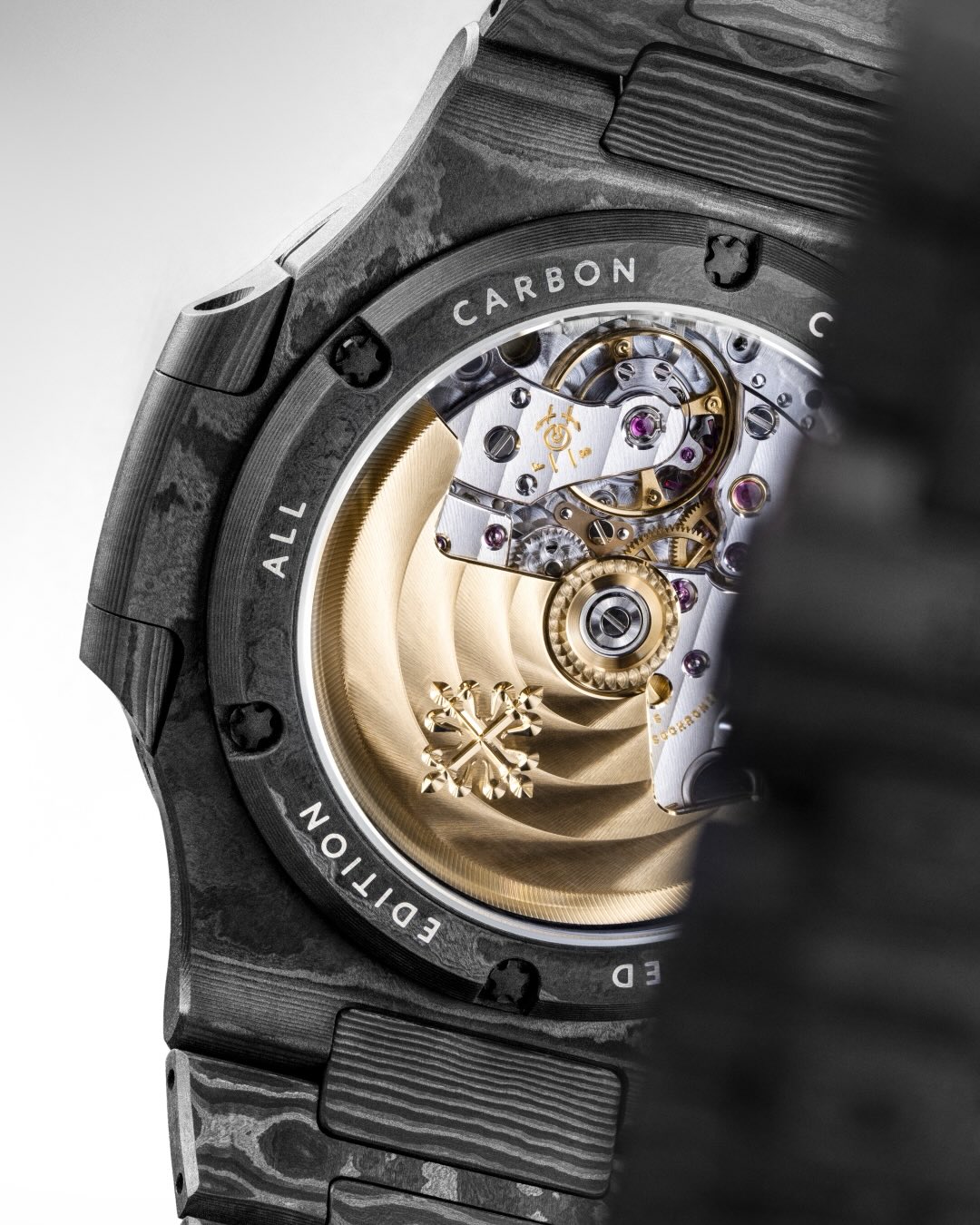 The Rarest All-Carbon Tiffany Patek Nautilus CELESTE 蒂芙尼蓝全碳纤维鹦鹉螺 5711 | WORLDTIMER