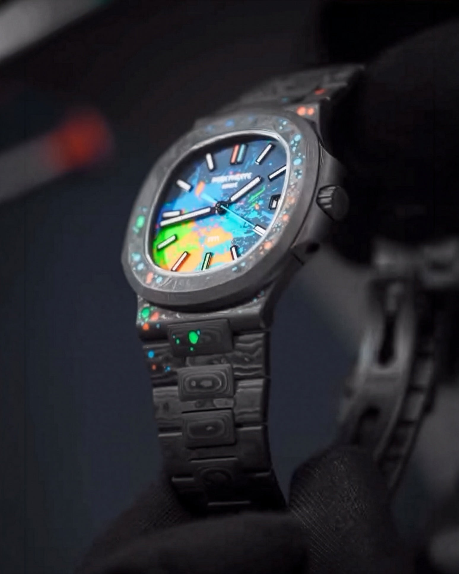 DiW Patek Philippe Nautilus MOTLEY 百达翡丽鹦鹉螺 DiW MOTLEY | WORLDTIMER