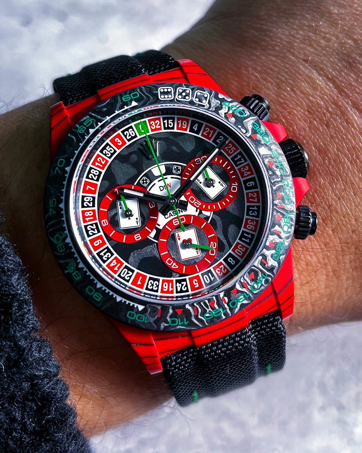 Save HK$200,000 | LUCKY PLAYER 3 Rolex Daytona CarboQuartz | IN STOCK Now 立省港币20万 | LUCKY PLAYER 3 劳力士迪通拿 | 现货发售，无需再等 | WORLDTIMER