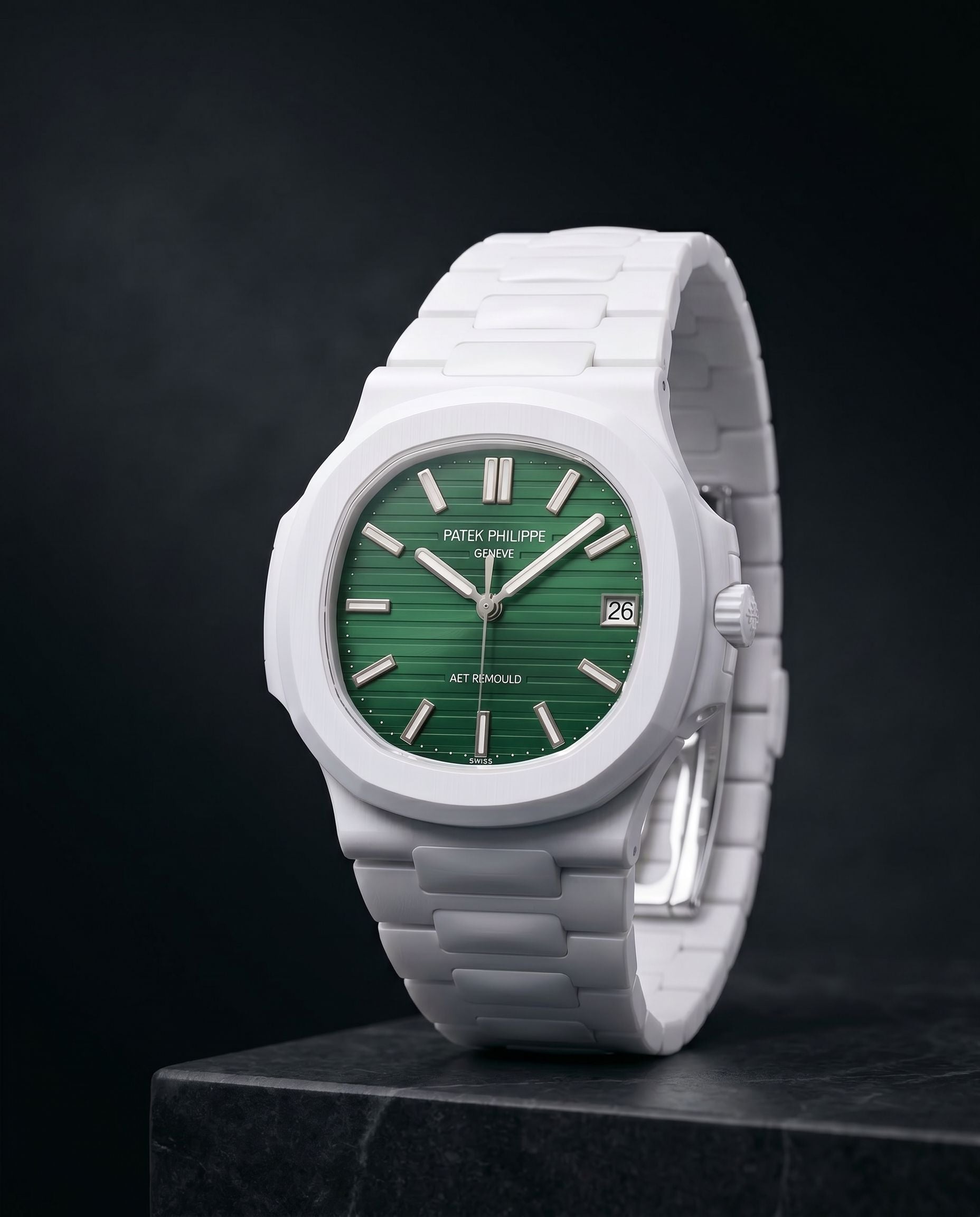 AET REMOULD Green Gradient Dial Patek Philippe Nautilus 渐变色表盘 百达翡丽鹦鹉螺 | WORLDTIMER