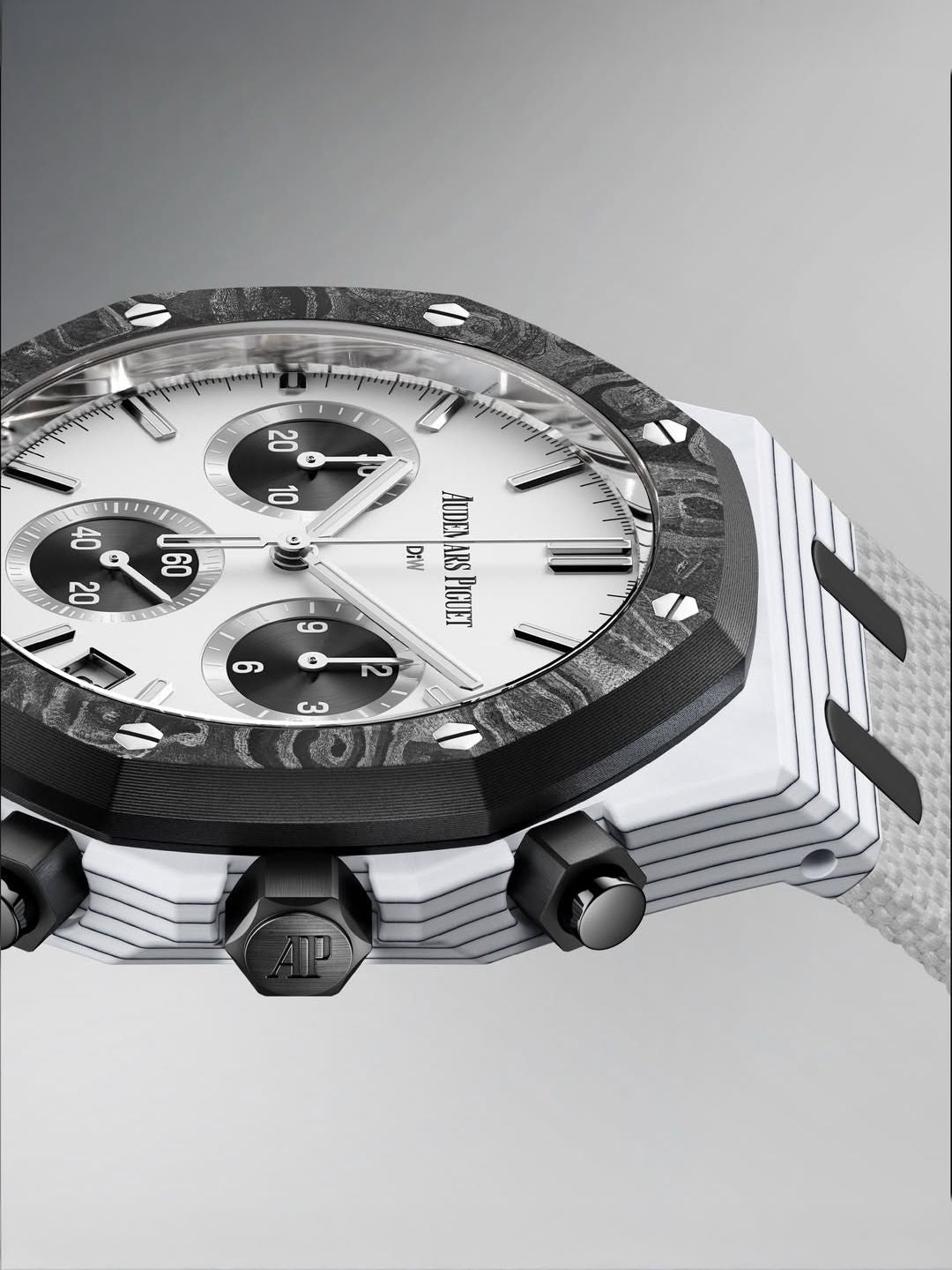 Audemars Piguet CarboQuartz Royal Oak Chronograph "BLACK & WHITE" (Retail: €104 990)