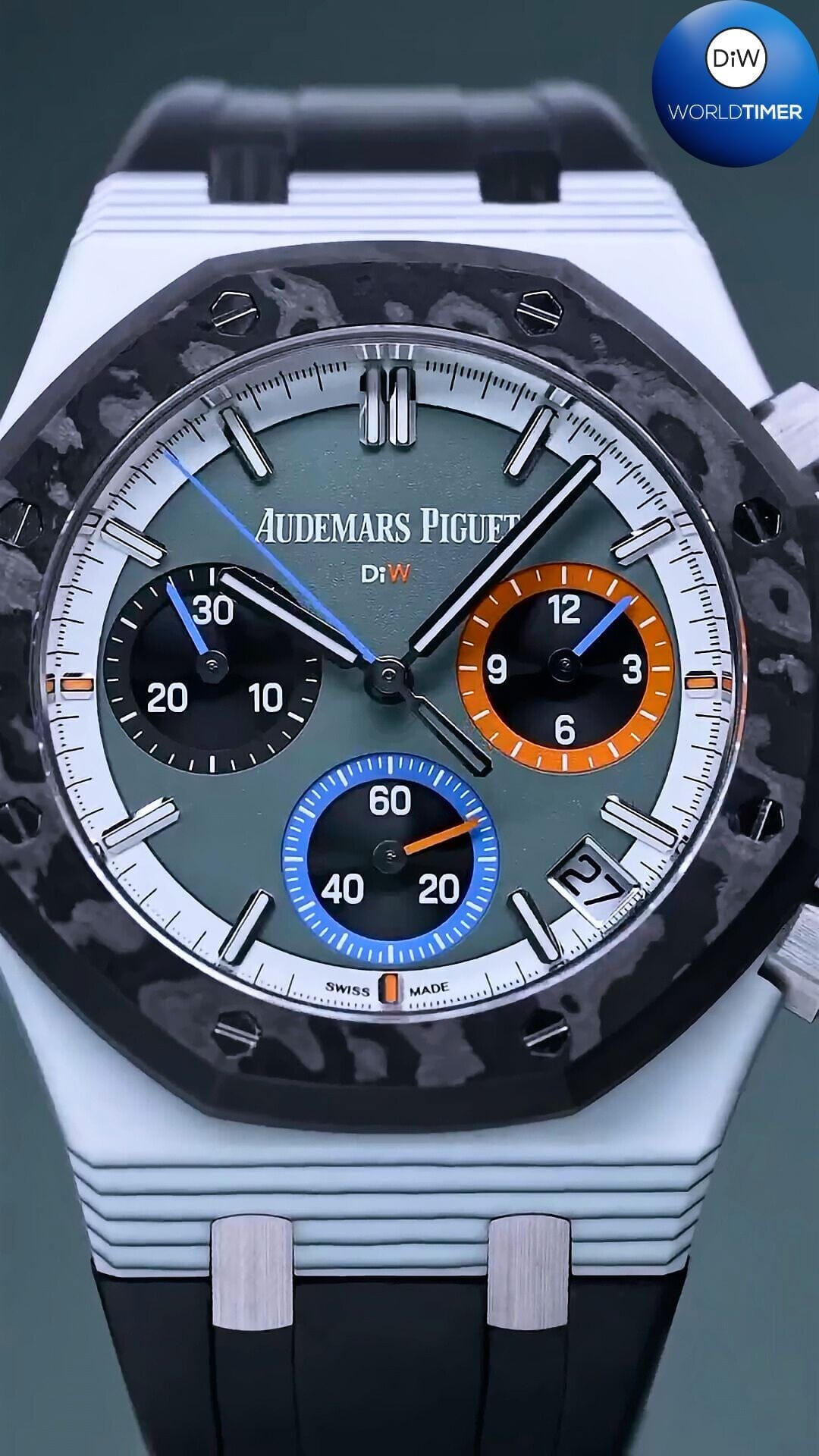 Quartz Fiber DiW Royal Oak Chronograph 26240 RO RACER 碳纖愛彼 皇家橡樹計時碼錶 | WORLDTIMER