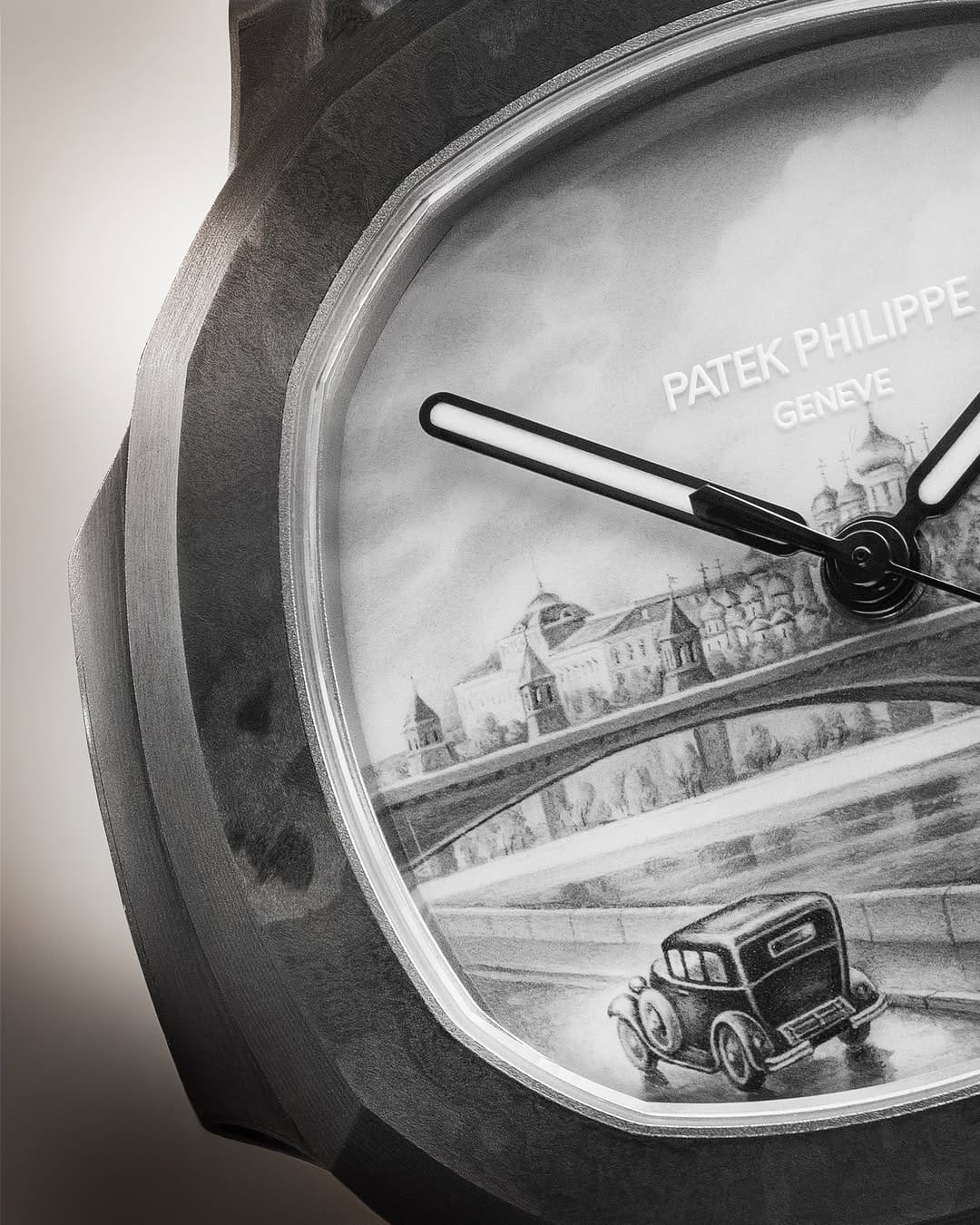 UNIQUE DiW Patek Philippe Enamel Dial Nautilus DiW 珐琅表盘百达翡丽鹦鹉螺 独一无二腕表 | WORLDTIMER