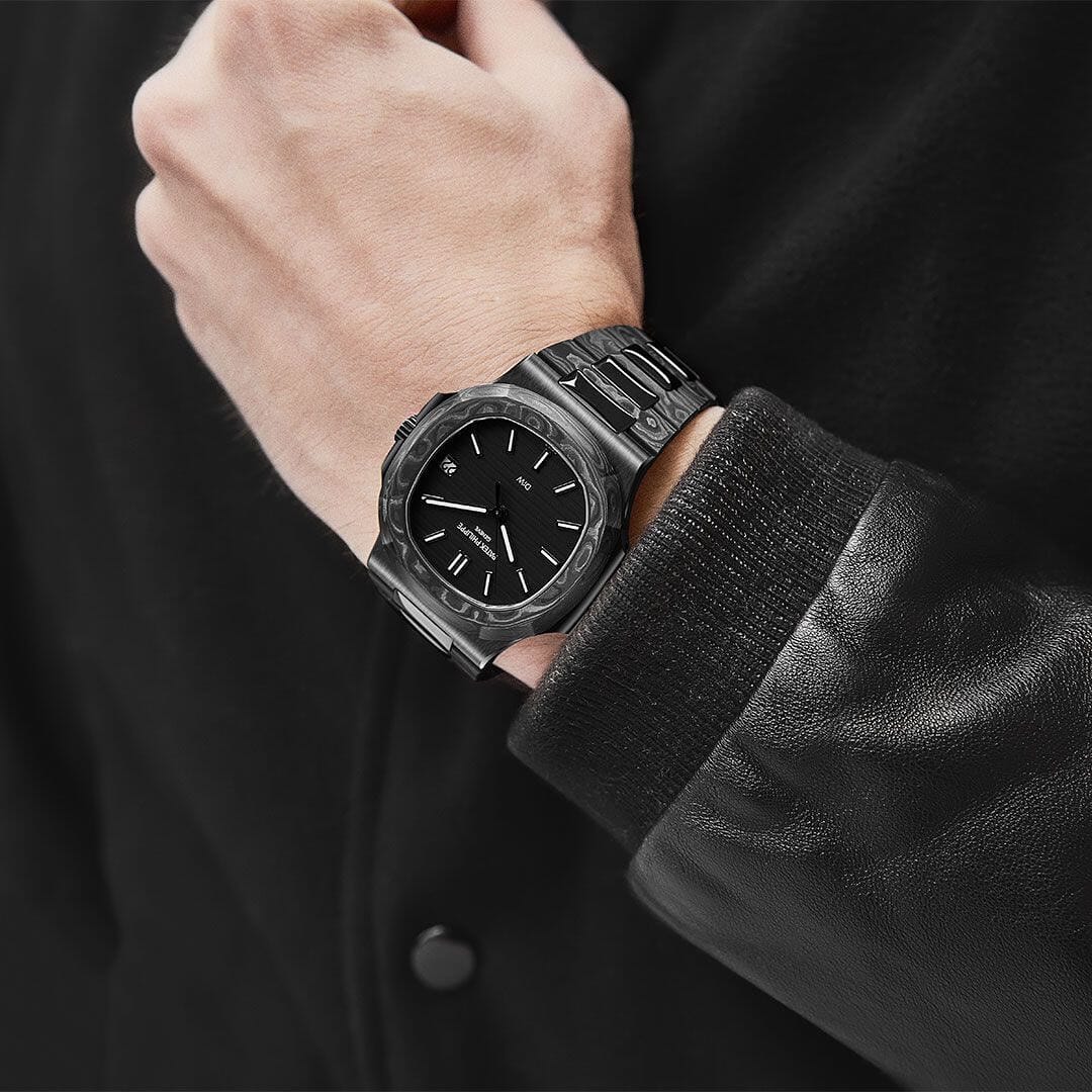 DiW Patek Philippe Nautilus BLACK GRAIL 百达翡丽 碳纤维鹦鹉螺 DiW 黑圣杯 | WORLDTIMER