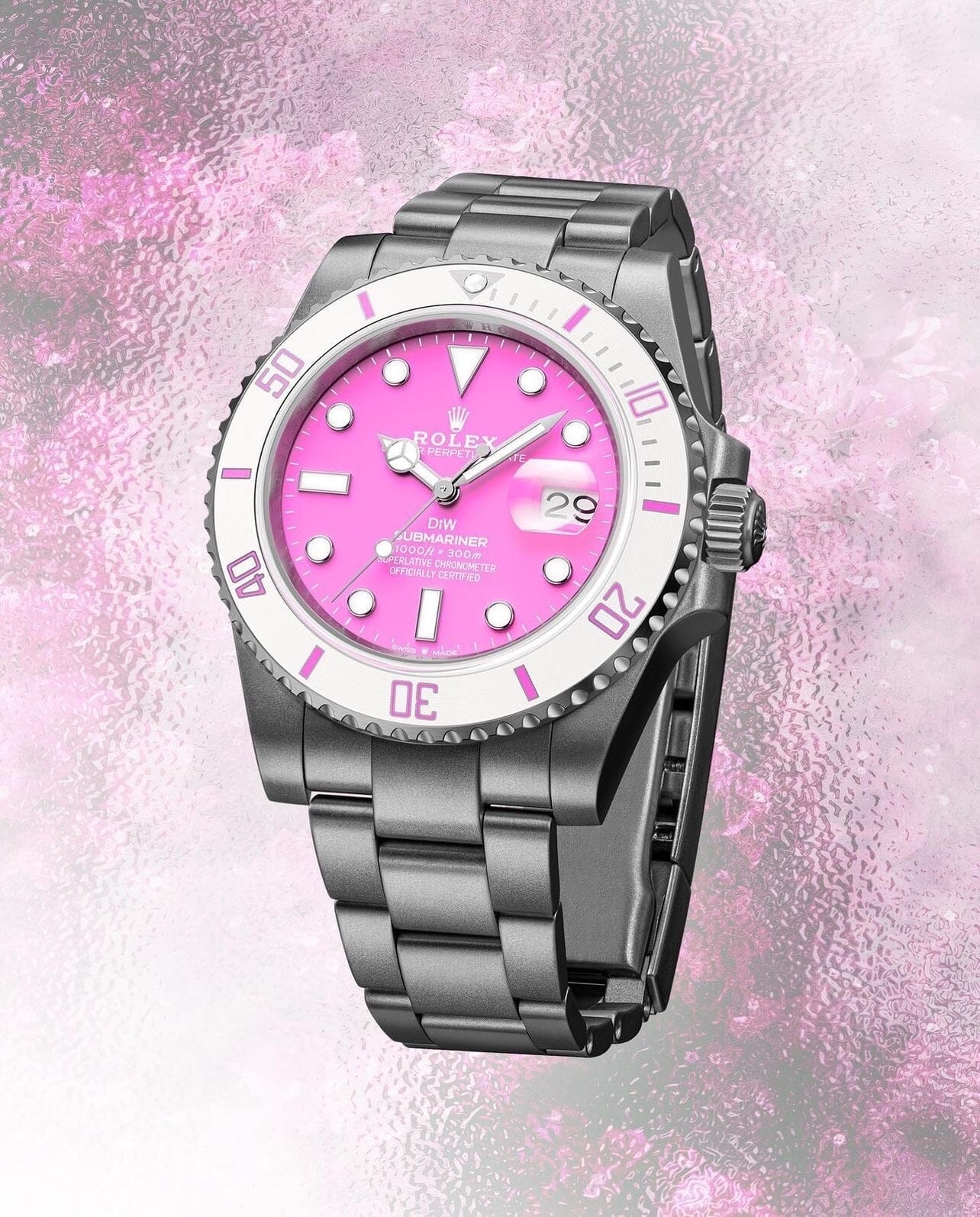 DiW Rolex Submariner FUCHSIA 劳力士水鬼女表 | WORLDTIMER