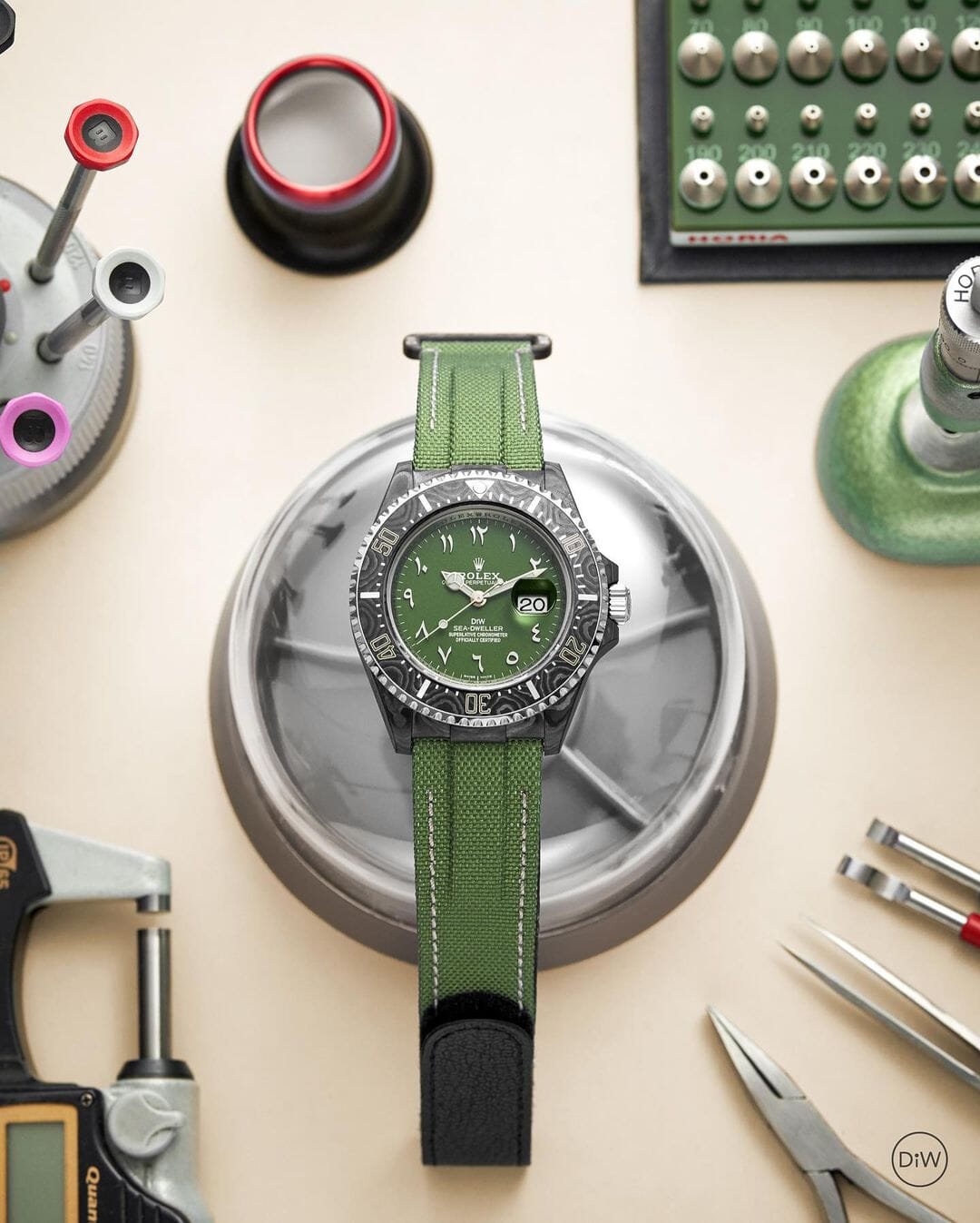 NTPT Carbon Rolex DiW Sea-Dweller HUNTER ARABIC 劳力士 DiW海使型 | WORLDTIMER