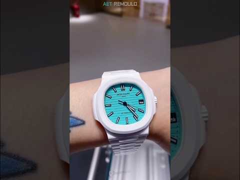 Unveiling the TIFFANY BLUE NAUTILUS in a Whole New Light 来体验前所未有的 百达翡丽蒂芙尼 鹦鹉螺5711 | WORLDTIMER