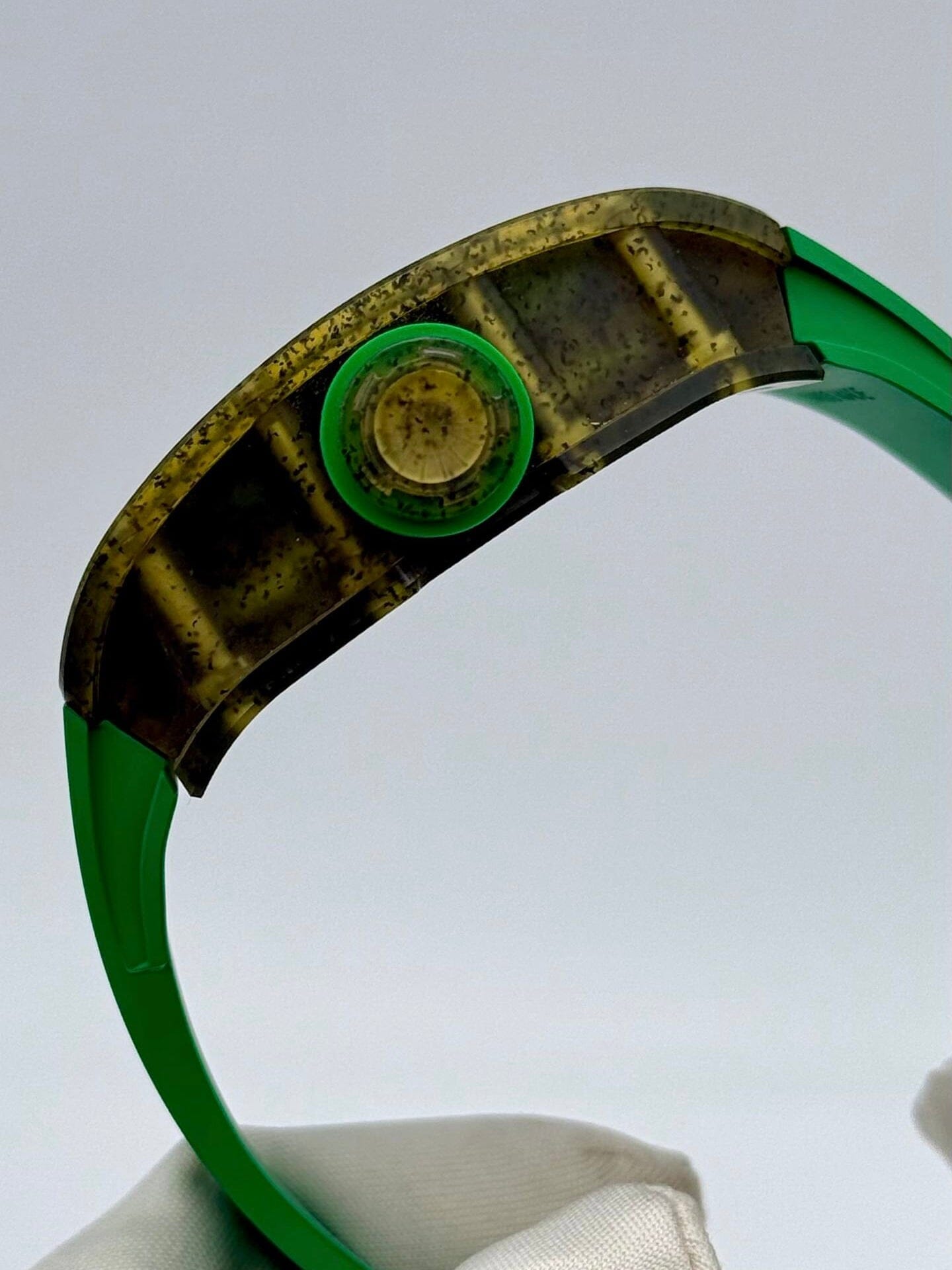 Richard Mille Sports & Athletics RM 59-01 Yohan Blake Tourbillon 理查米尔 RM 59-01 Yohan Blake RM 59-01 镂空手动上链机芯 陀飞轮手表 | WORLDTIMER