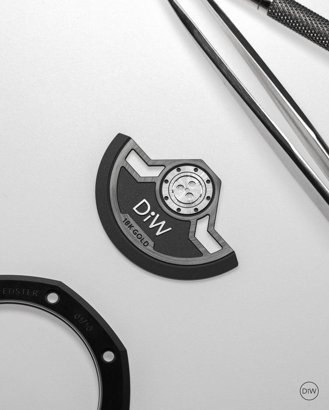 The Ultimate Porsche 911 S/T Inspired Rolex Daytona 劳力士迪通拿 腕表的灵感源自 保时捷911 S/T | WORLDTIMER