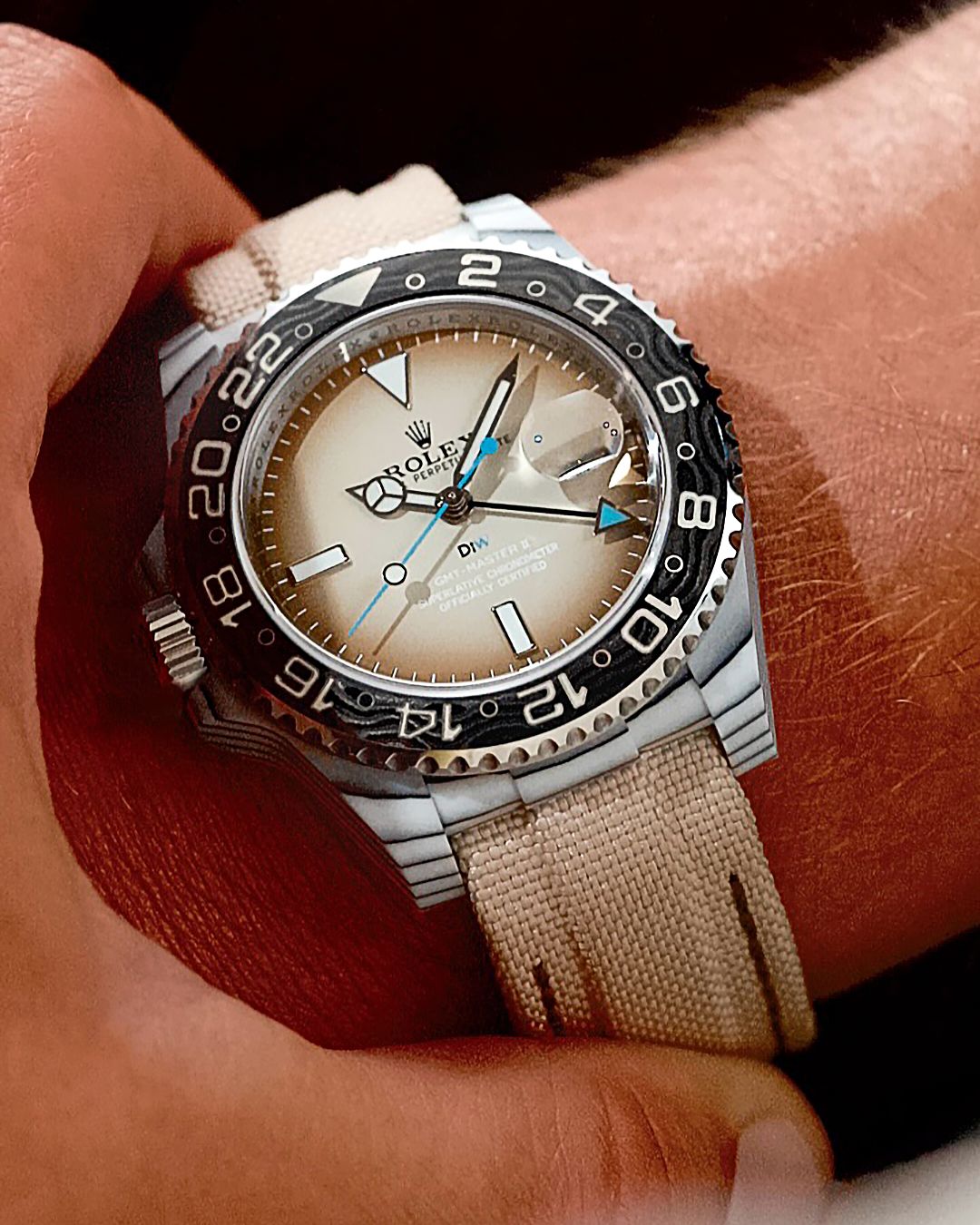 UNIQUE Left-Handed Rolex GMT Master DiW SAVANNA (Retail: €44 990)