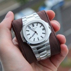 Patek Philippe [2019 NEW] Nautilus White Dial Stainless Steel 5711/1A