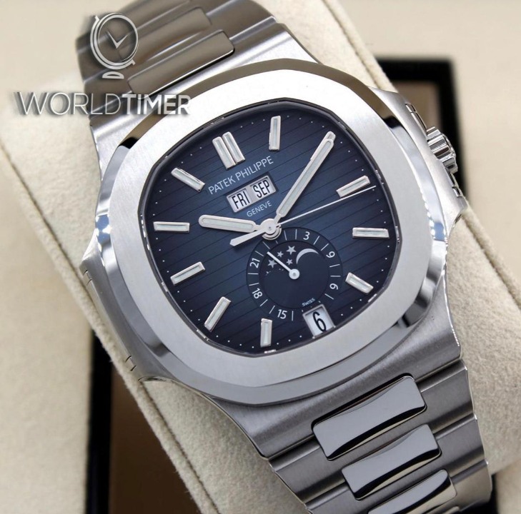 Patek Philippe [NEW] Nautilus Annual Calendar Moon Phase 5726/1A Gradient Blue Dial | WORLDTIMER